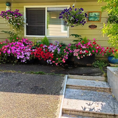 Romantic Homestay Coquitlam Exteriör bild