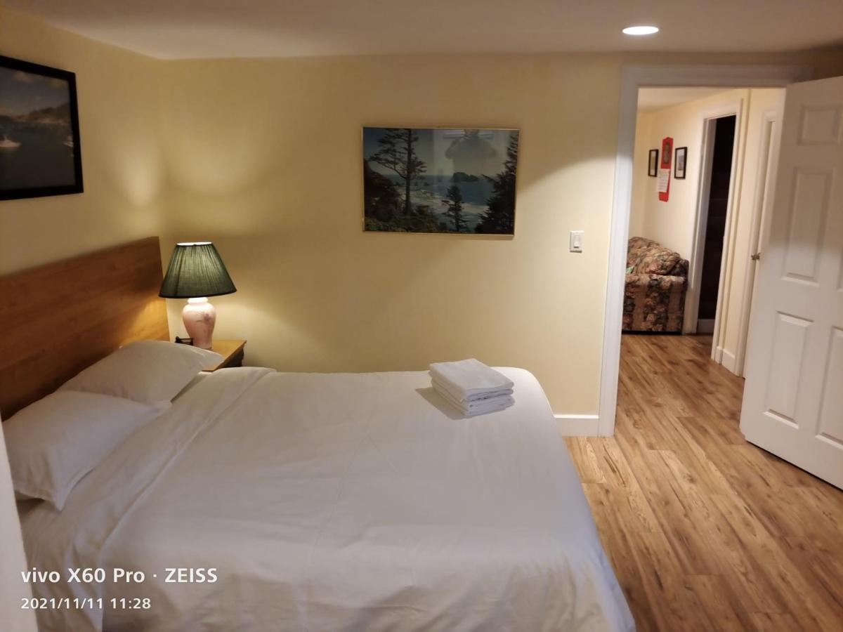 Romantic Homestay Coquitlam Exteriör bild
