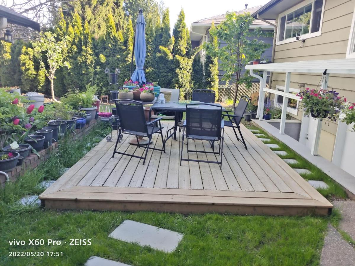 Romantic Homestay Coquitlam Exteriör bild