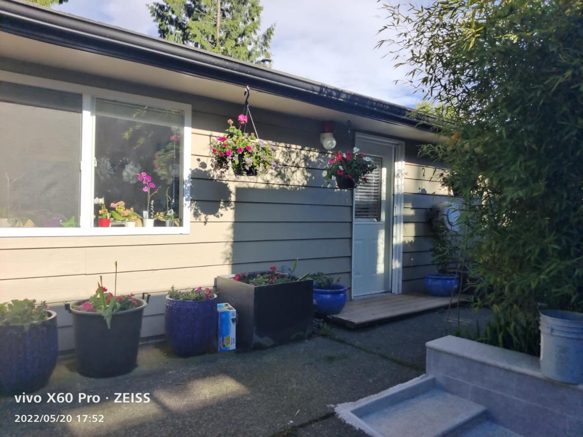 Romantic Homestay Coquitlam Exteriör bild
