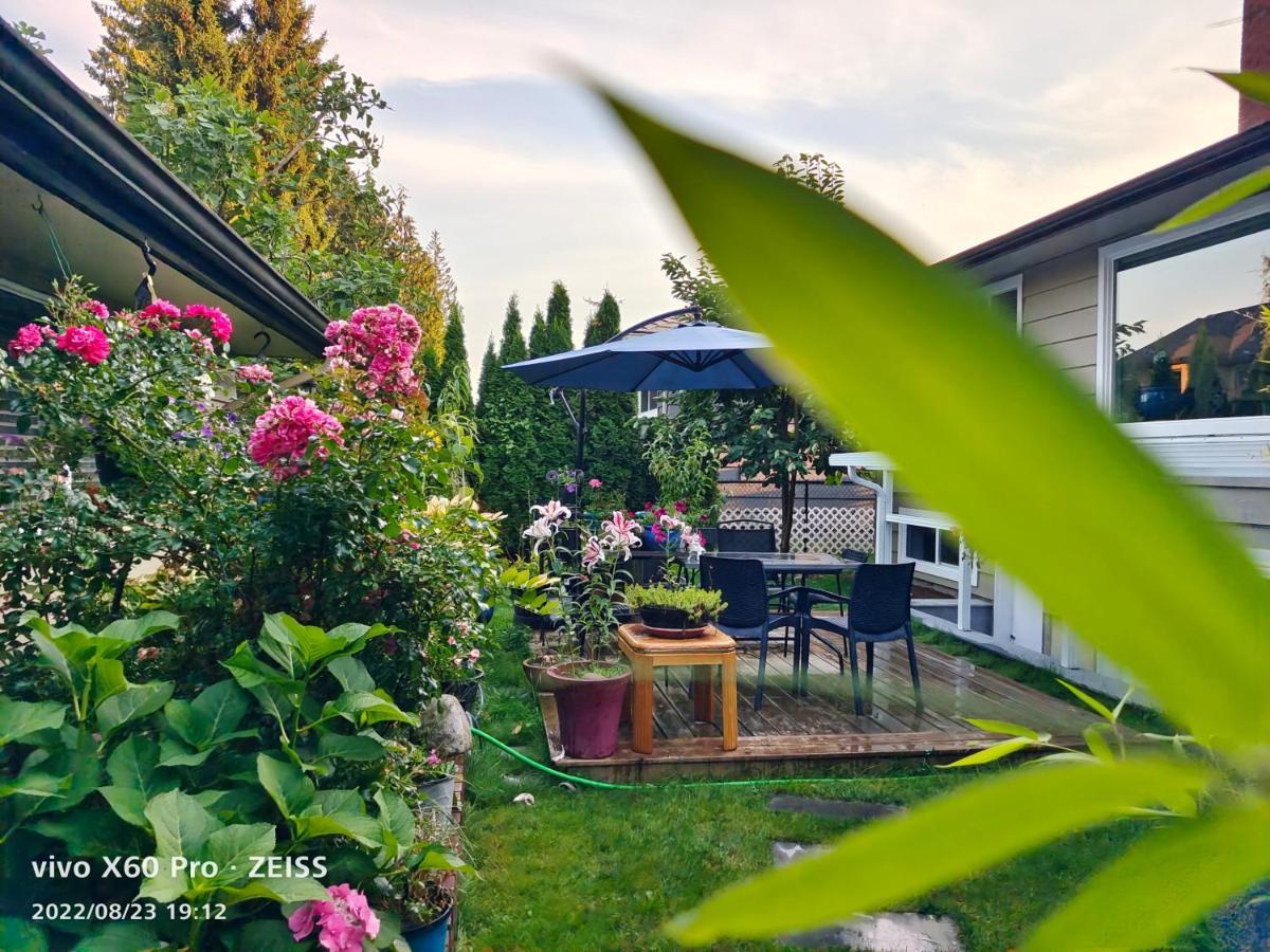Romantic Homestay Coquitlam Exteriör bild